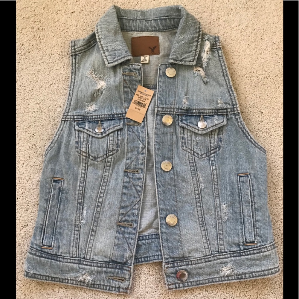 NWT American Eagle Outfitters Vest Size XS